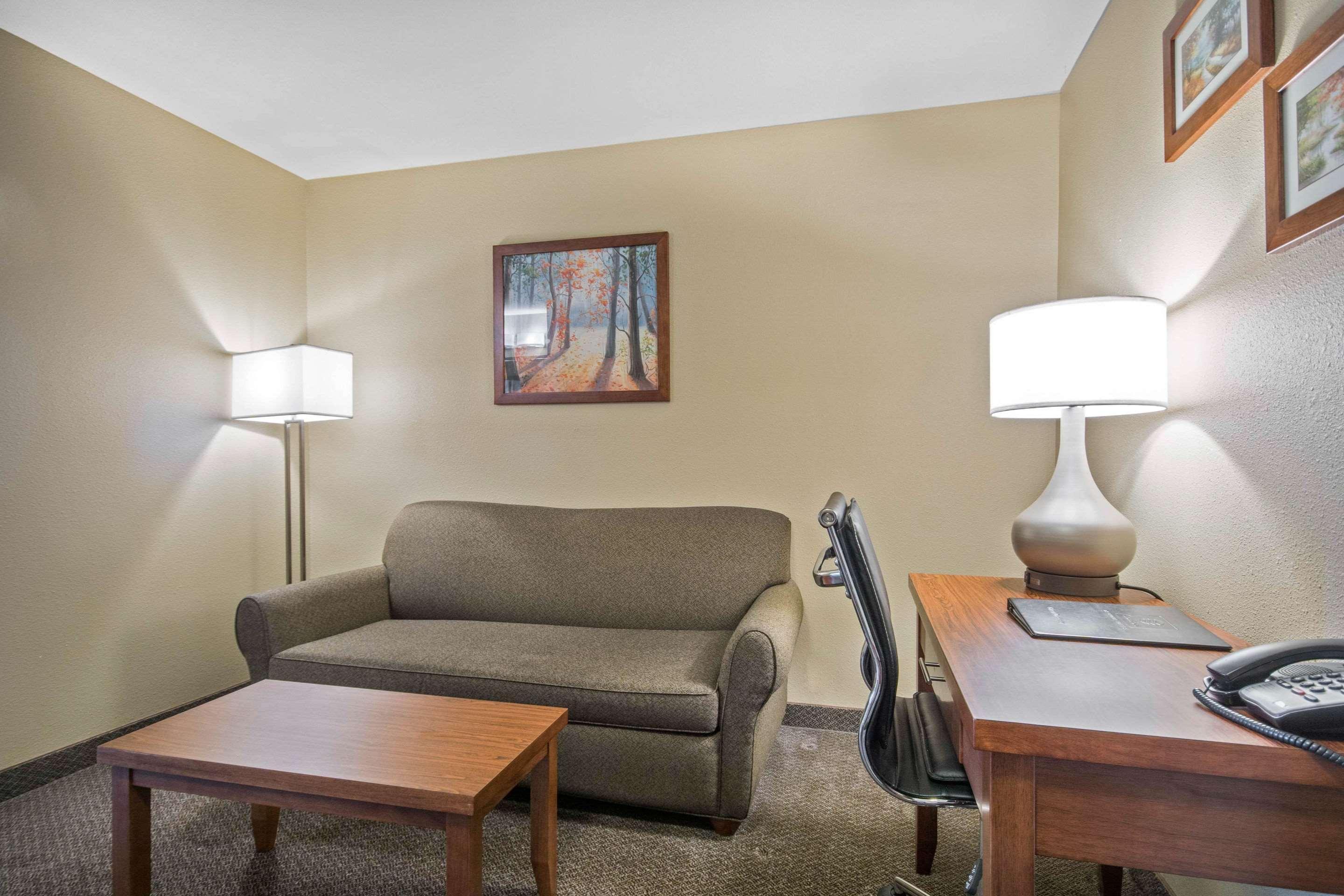 Comfort Inn & Suites Langley Luaran gambar