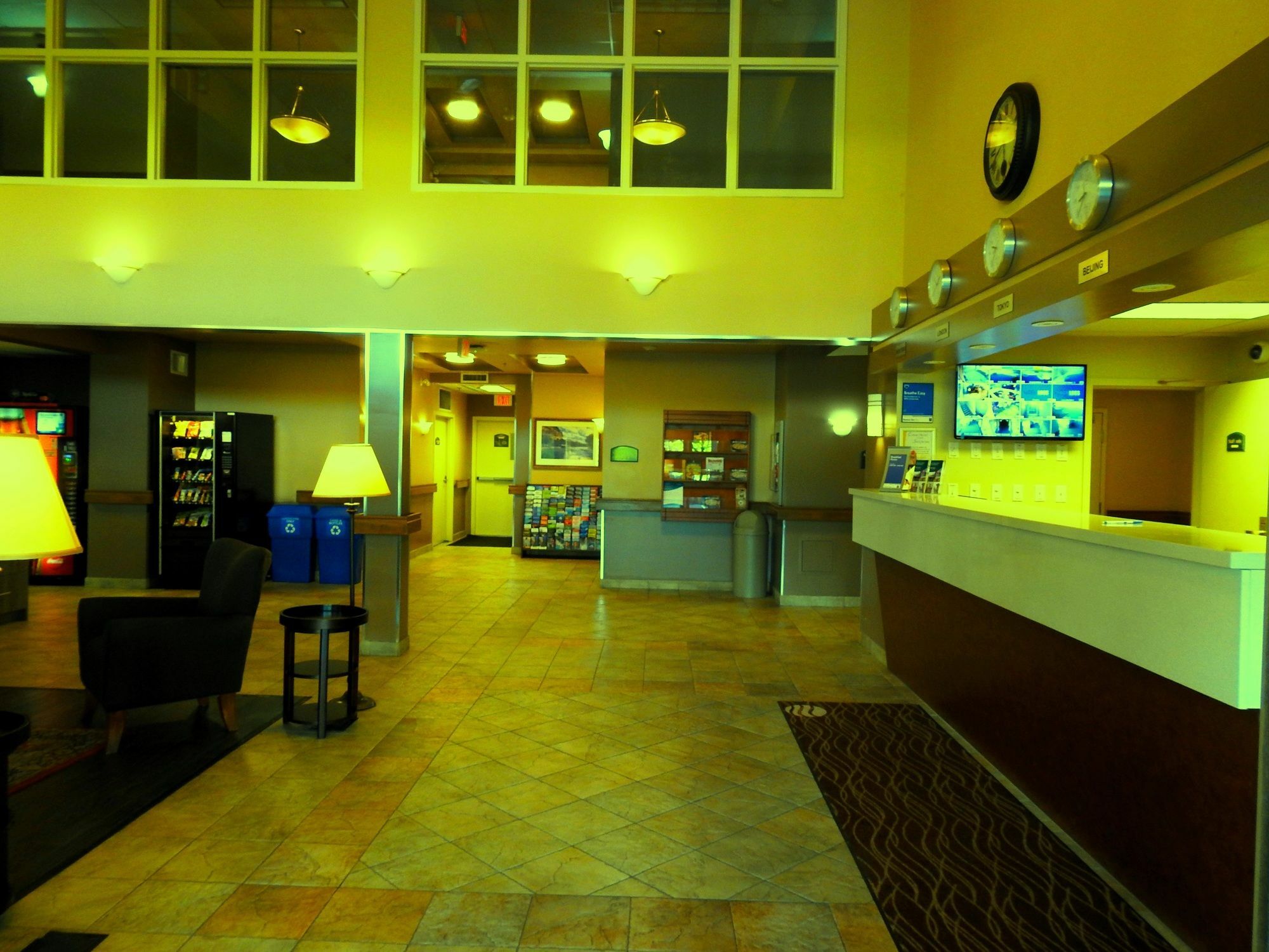 Comfort Inn & Suites Langley Luaran gambar